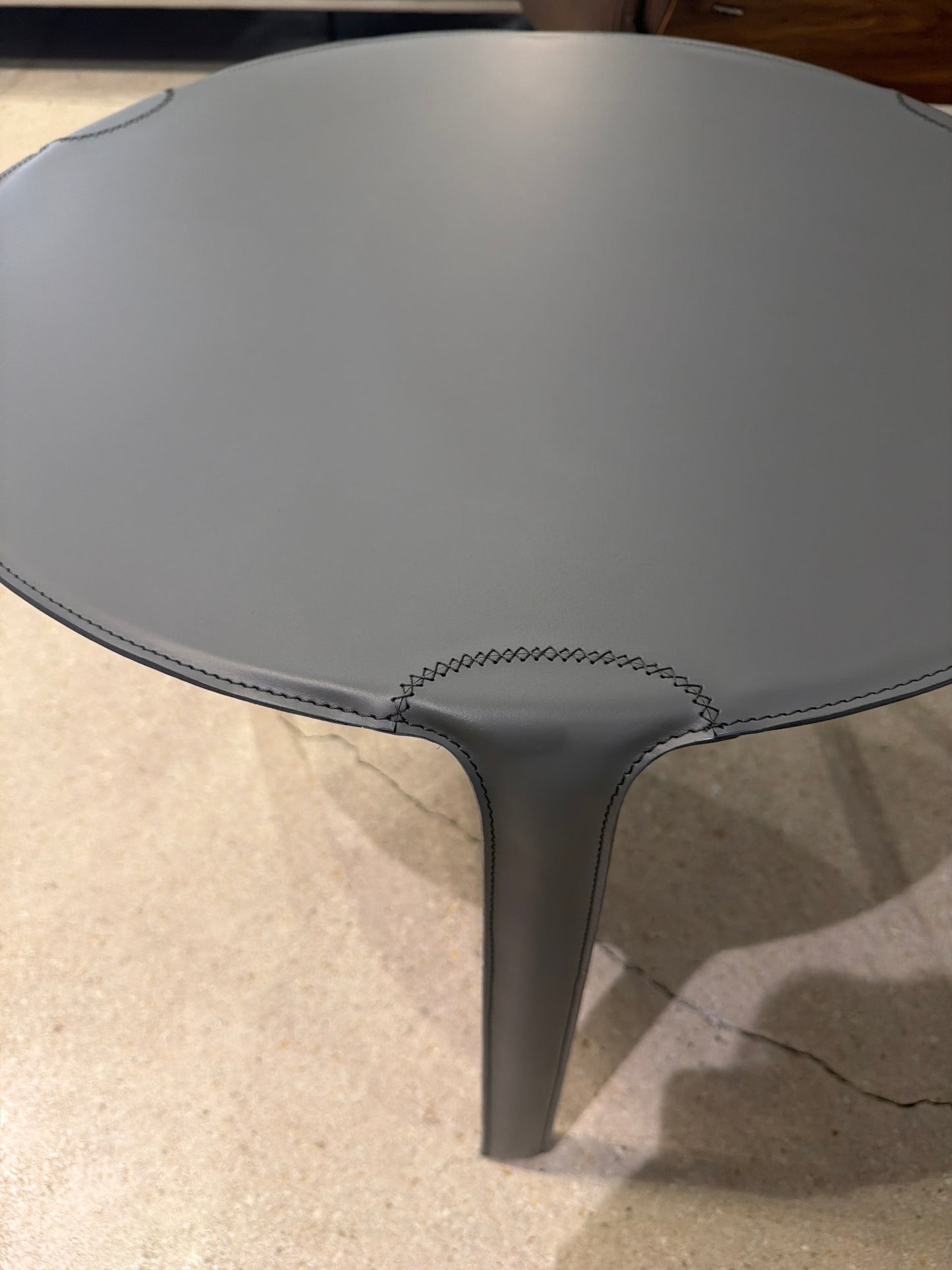 Airnova Leather D70 Side Table-Grey