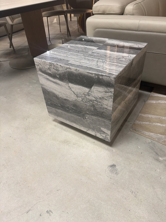 Stone International Kubo Console Cube