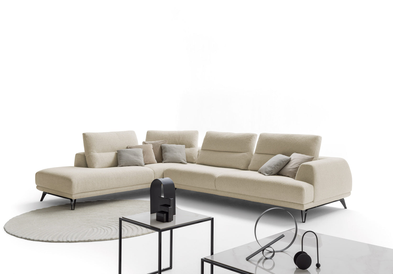Sofas & Sectionals