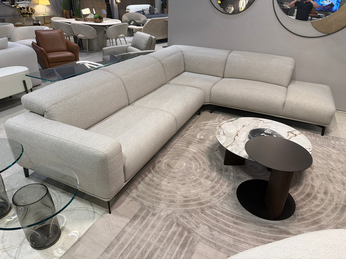 Nicoline Wing Fabric Boucle Sectional