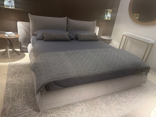 Arketipo Starman Fabric King Bed