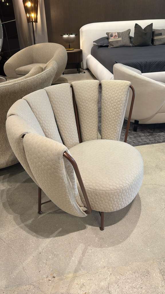 Il Loft Tulip Accent Chair