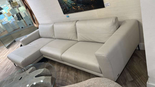 Nicoline Bora Leather Sectional in Royal 2341 White Leather