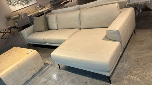 Nicoline Bora Leather Sectional in Royal 2341 Right Facing