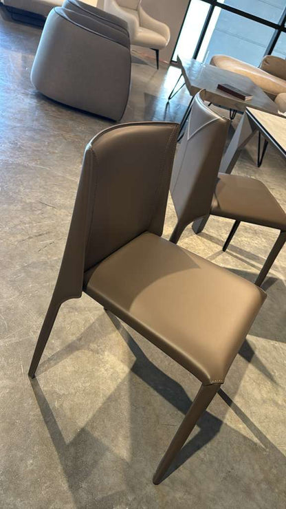 Airnova Perla Chair in Italian Hard Leather set of Two