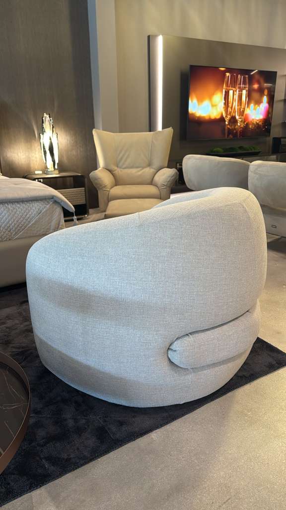 Arketipo Touch me Swivel  Arm Chair in light grey