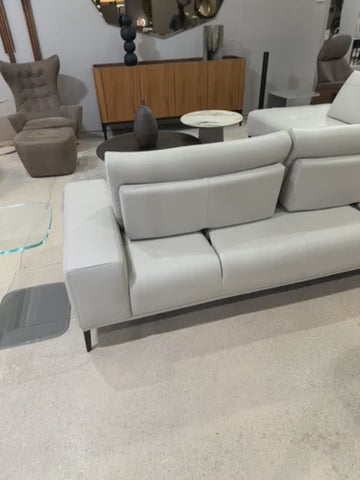 Nicoline Egeo Leather Sectional (Light Grey)